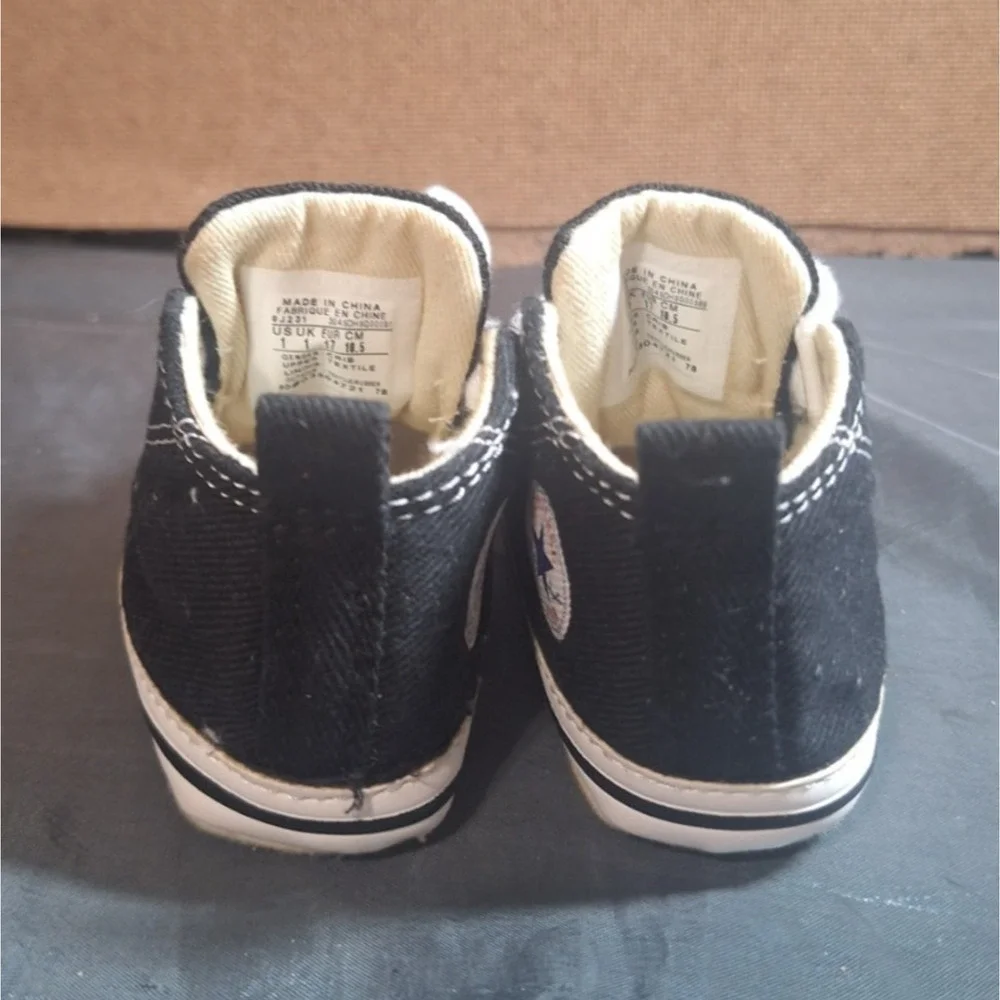 NEW Converse Chuck Taylor All Star Crib Shoes Toddler Infant Black White Sz 1